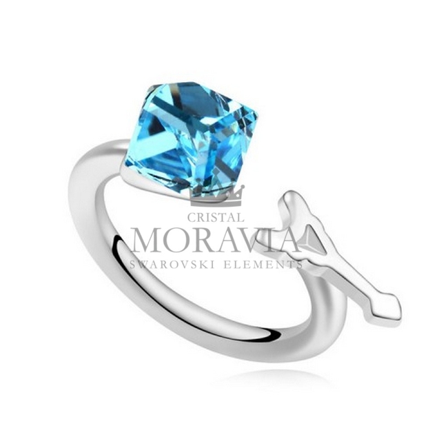 ANILLO CON  CRISTAL (MAN039C)