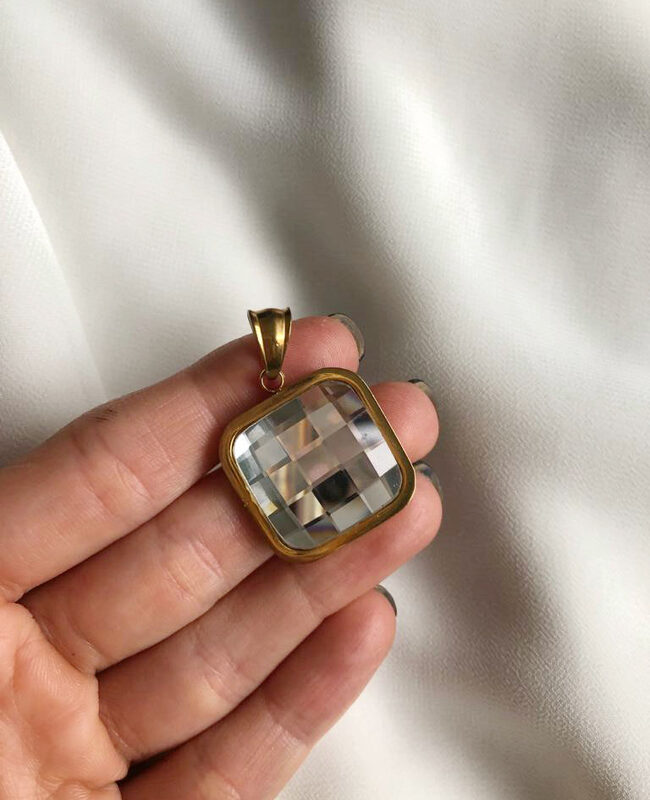 DIJE ACERO DORADO (DAD069)