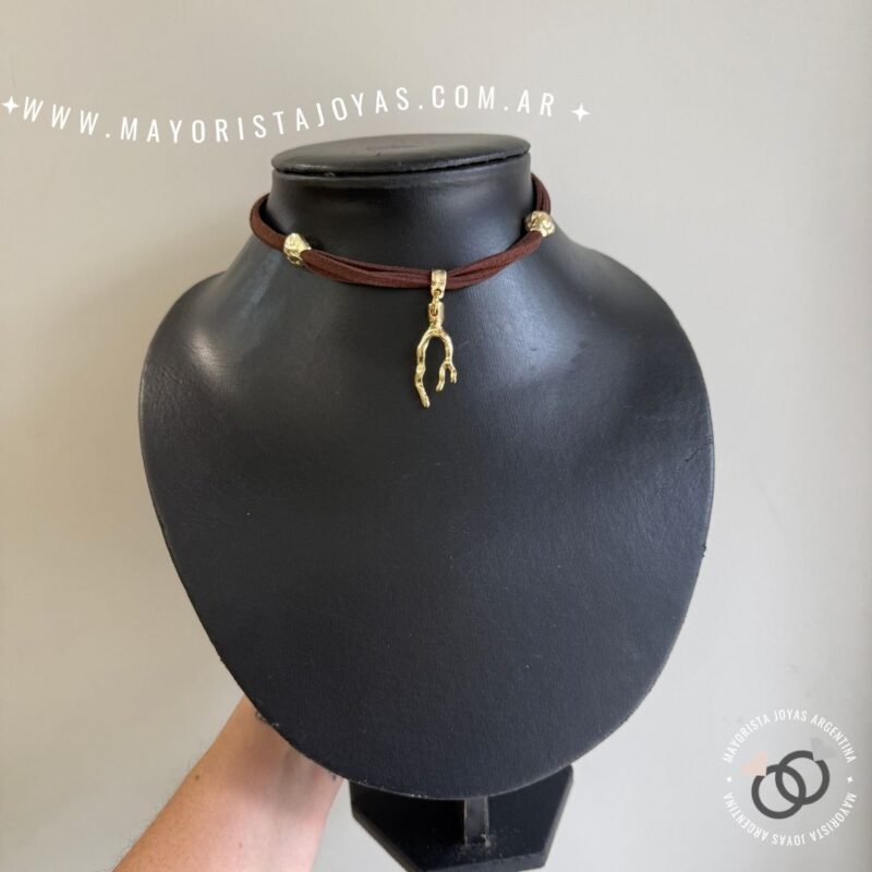 COLLAR BAÑADO EN ORO (BC0137)