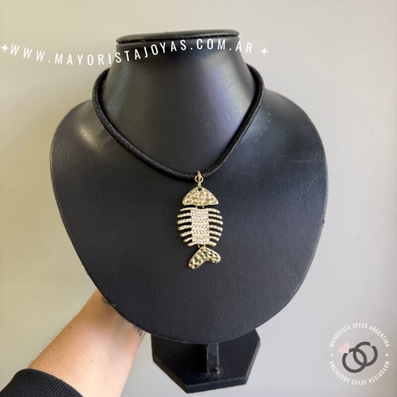 COLLAR BAÑADO EN ORO (BC0180)