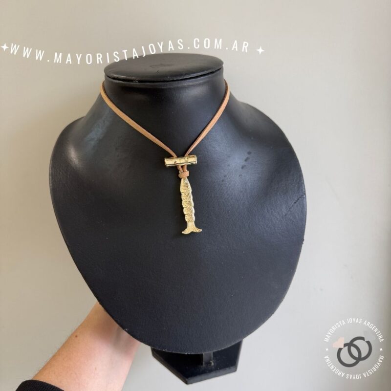 COLLAR BAÑADO EN ORO (BC0149)